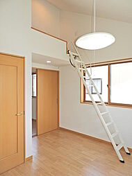 ファイン西荒屋 G-2 1階2LDKのリビング/ダイニング