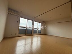 ベァーフルート深井　A棟 A302 3階1LDKのリビング/ダイニング