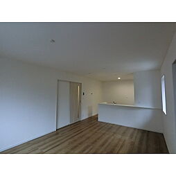 Kolet南桜井 1階3LDKのリビング/ダイニング