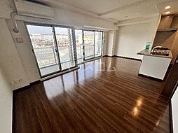 プレサンスロジェ太秦天神川駅前 517 5階2LDKのリビング/ダイニング
