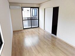 リバーサイドＫ 103 1階2LDKのリビング/ダイニング