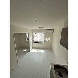 ワンリッチ金ヶ崎C 106 1階1DKのリビング/ダイニング