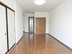 グランドヒルズ蓮美 3-C 3階2LDKのリビング/ダイニング