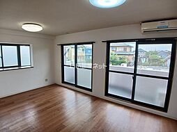 フォレスト 101 1階2LDKのリビング/ダイニング