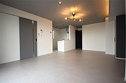 ユーソニアン・三仏生A R-5 1階1LDKのリビング/ダイニング