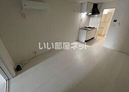 Ambition豊玉南 302 3階1LDKのリビング/ダイニング