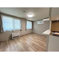 グランメールボヌール 101 1階1LDKのリビング/ダイニング