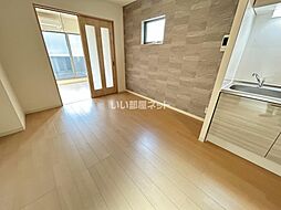 Fstyle上田3号館 102 1階1LDKのリビング/ダイニング