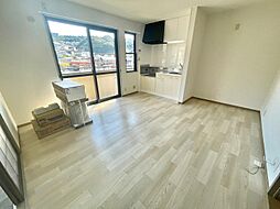 ハイカムールふじやまA 301 3階2LDKのリビング/ダイニング