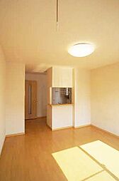 シャーメゾンサンゾーナ 101 1階1LDKのリビング/ダイニング