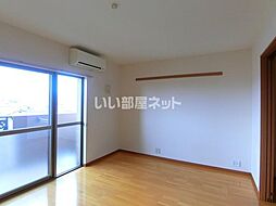 マリベールＡＺＯＮＯ 405 4階1LDKのリビング/ダイニング