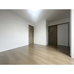 LECOCON半田VI 101 1階1Kのリビング/ダイニング