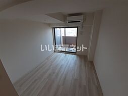 レーヴメゾン尼崎昭和通 807 8階1Kのリビング/ダイニング