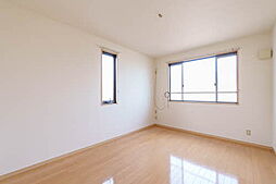 グランドール桜ヶ丘 102 1階2LDKのリビング/ダイニング