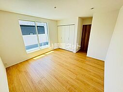 リナージュＬ　下野市石橋第1期4号棟 4 1階4LDKのリビング/ダイニング