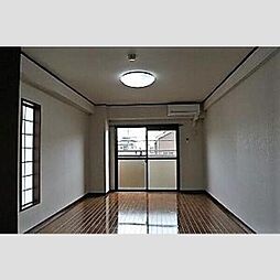 ネスト三吉 301 3階1Kのリビング/ダイニング