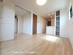 ソレイユＹ 201 2階2LDKのリビング/ダイニング