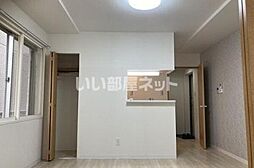 カソスソール美園 101 1階1LDKのリビング/ダイニング