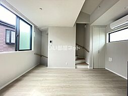 ハナテラス竹ノ塚 202 2階ワンルームのリビング/ダイニング