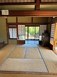 濱野貸家 1 1階5DKのリビング/ダイニング