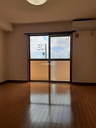 ビアンシュール美園 302 3階ワンルームのリビング/ダイニング