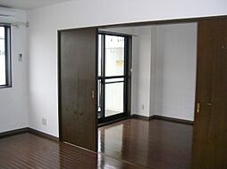 パナメゾンI 303 3階2LDKのリビング/ダイニング