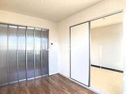 JR東北新幹線 郡山駅 バス22分 久留米三丁目下車 徒歩3分の賃貸アパート 2階2DKのリビング/ダイニング