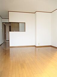 グッディー1号館・2号館 105 2階2LDKのリビング/ダイニング