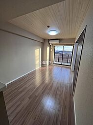 TRINITY（トリニティ） 401 4階1LDKのリビング/ダイニング