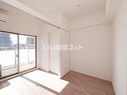 セレニテ福島プリエ 1006 10階1DKのリビング/ダイニング