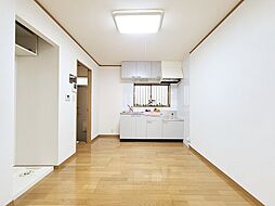 グランディール・マルモ 105 1階2DKのリビング/ダイニング