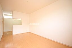 グランドブルー権常寺 101 1階1LDKのリビング/ダイニング