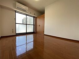 アンプルール新屋敷 401 4階2Kのリビング/ダイニング