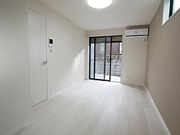 サントス堀川紫明 102 1階1Kのリビング/ダイニング