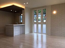 シェリール・ガーデン　弐番館 B0107 1階1LDKのリビング/ダイニング