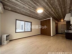 パルファージュ 101 1階ワンルームのリビング/ダイニング