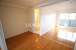 サドベリーテラス 402 4階2DKのリビング/ダイニング