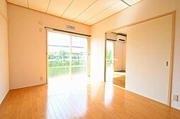 JR両毛線 国定駅 徒歩29分の賃貸アパート 1階2Kのリビング/ダイニング