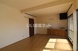 久埜マンション1号棟 202 2階2LDKのリビング/ダイニング