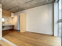 ＶＩＬＬＥＴＴＡ　ＫＯＭＡＧＯＭＥ 3階1LDKのリビング/ダイニング