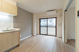 ＮＪＫ　ＭＡＲＱＵＩＳ　ＫＯＩＳＨＩＫＡＷＡ 206 2階3DKのリビング/ダイニング