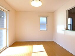 パークアベニュー　I・II番館 2102 1階2DKのリビング/ダイニング