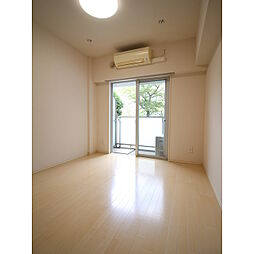 プレール・ドゥーク東京CANAL 407 4階1Kのリビング/ダイニング