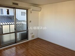 ハピネス松ヶ丘 201 2階1Kのリビング/ダイニング