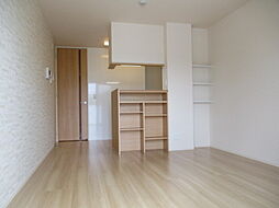 La Crece　W棟 201 2階1LDKのリビング/ダイニング