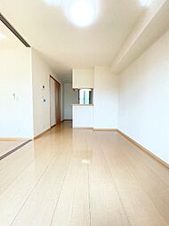 ソフィアＡ 201 2階1LDKのリビング/ダイニング