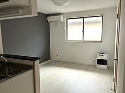 Astoria A 102 1階1LDKのリビング/ダイニング