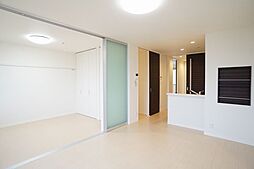 ピュアステージ 2階2LDKのリビング/ダイニング