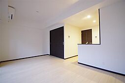 クロノス40新町III 702 7階1LDKのリビング/ダイニング