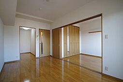 パンダビル 703 7階1LDKのリビング/ダイニング